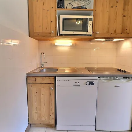 Le Grand Bois Apartment