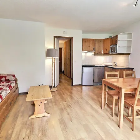 Le Grand Bois Apartment